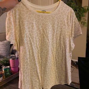 Old navy cheetah tee